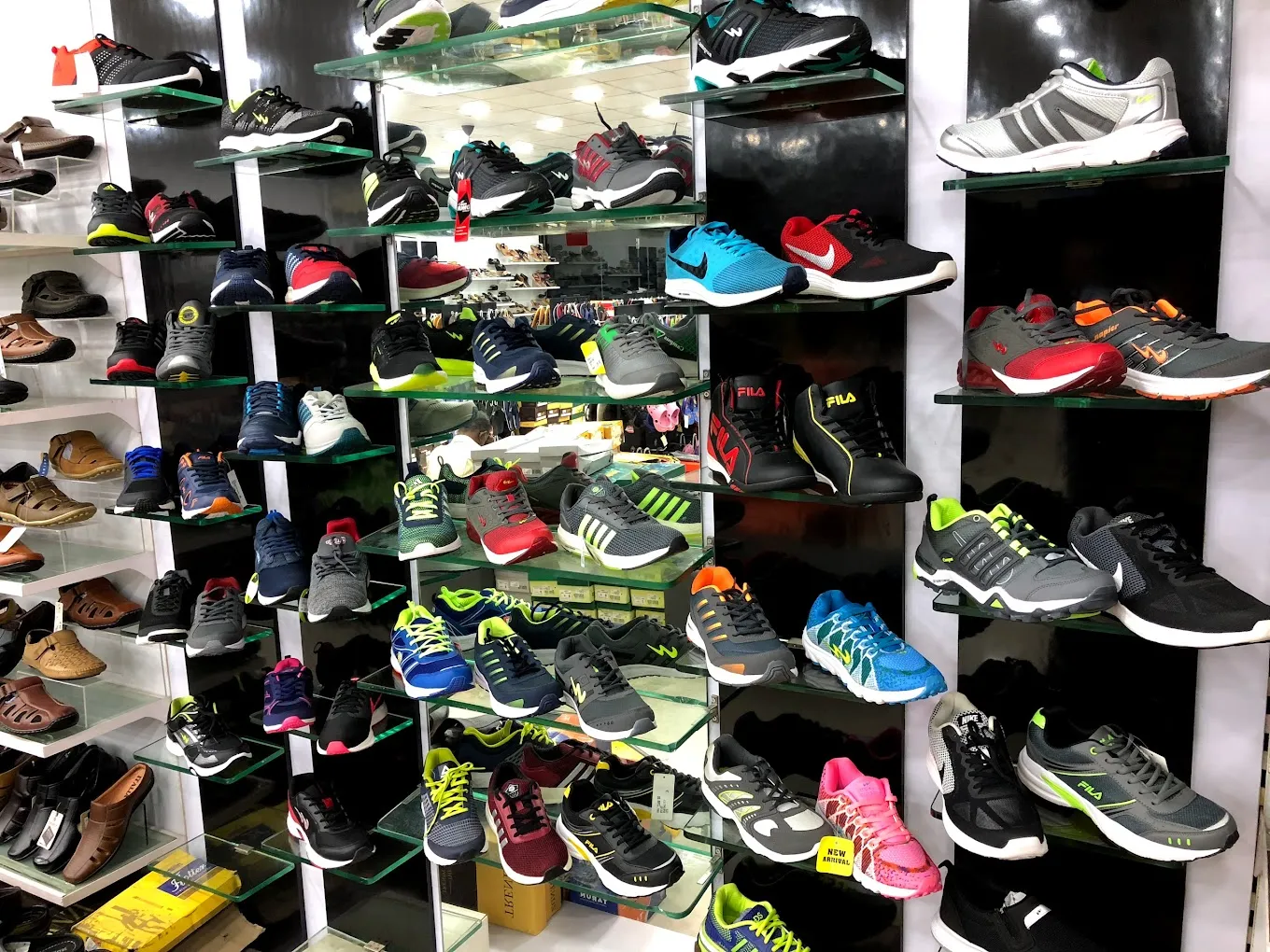 Italia Shoes